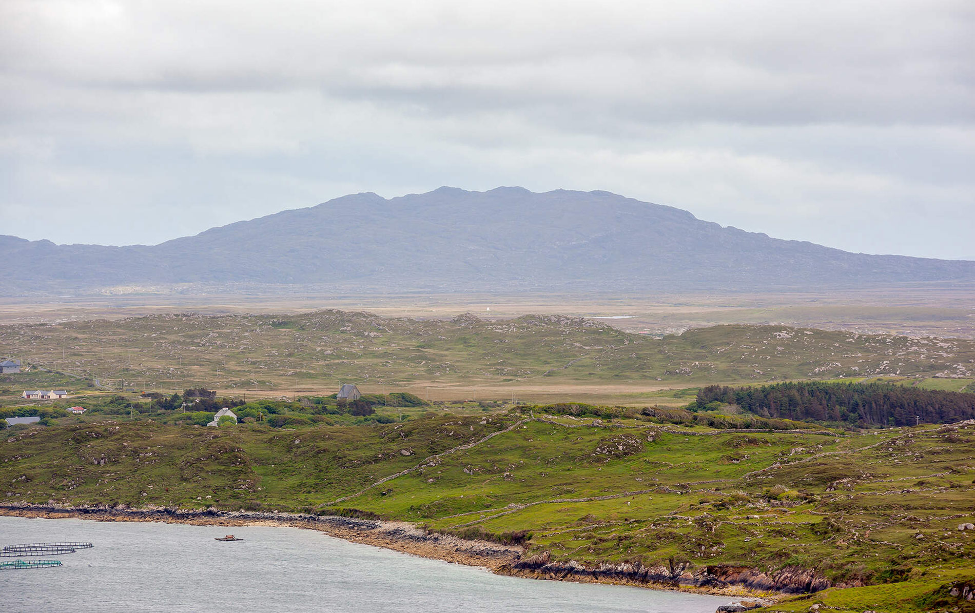 bay-coast-derrigimlagh