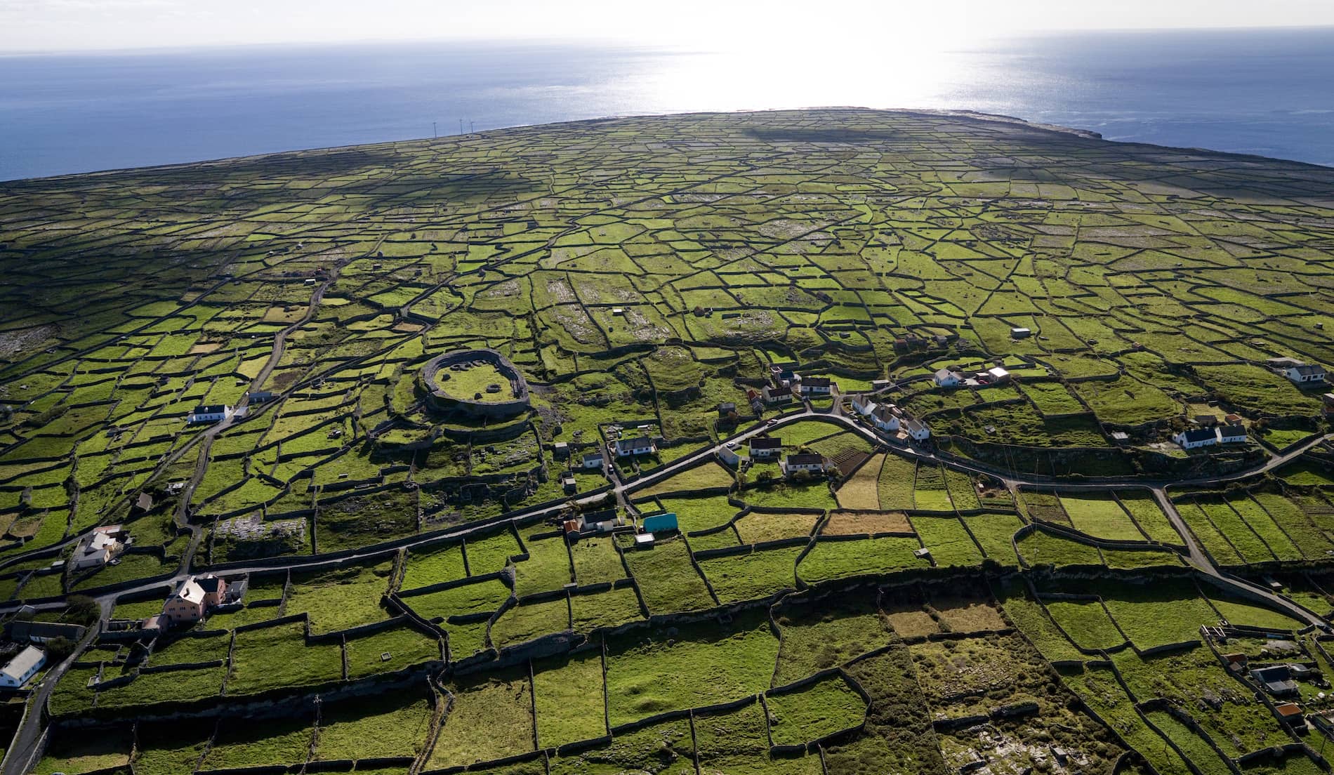 inishmaan-aran-islands-county-galway