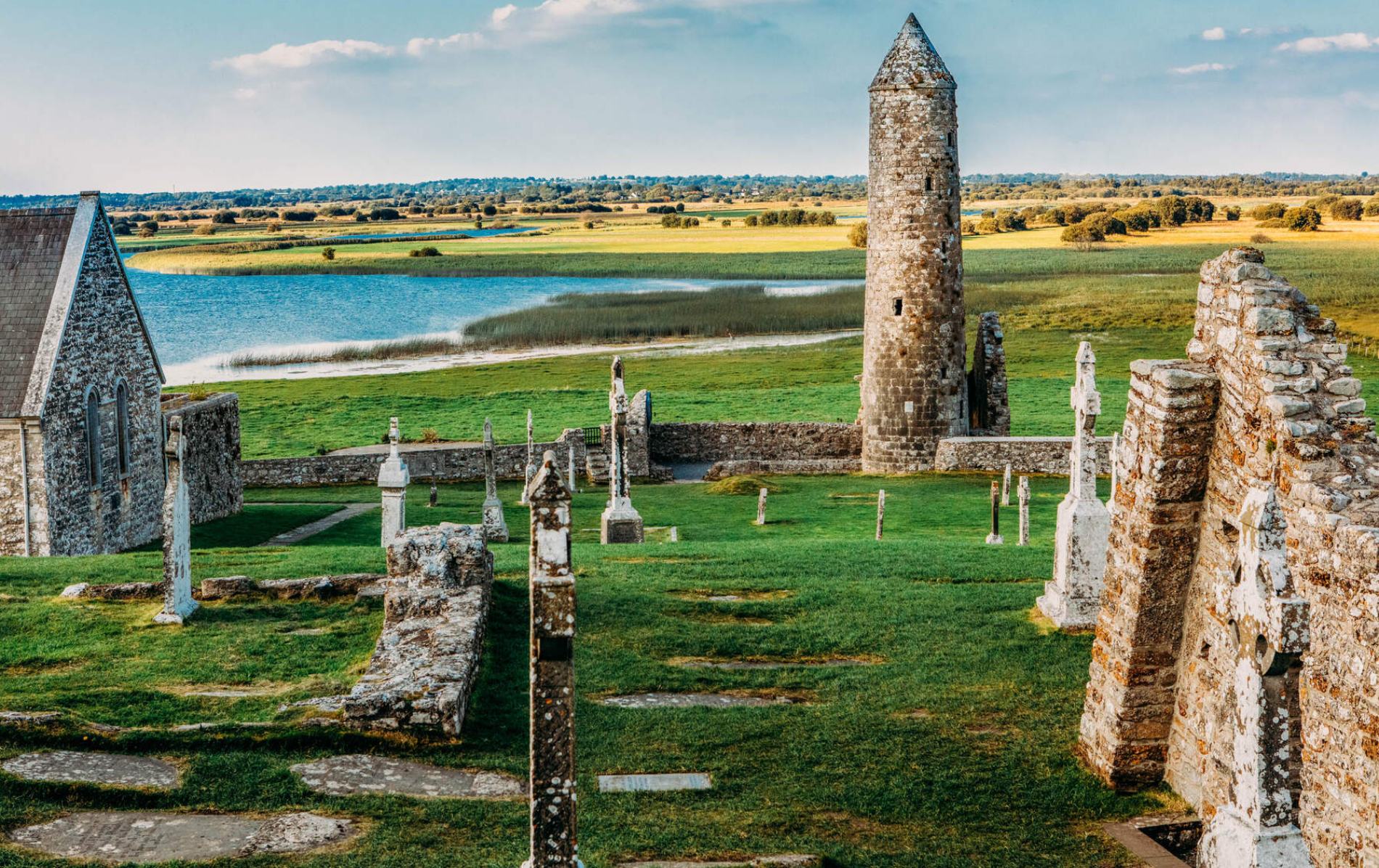 ihh-clonmacnoise-collage