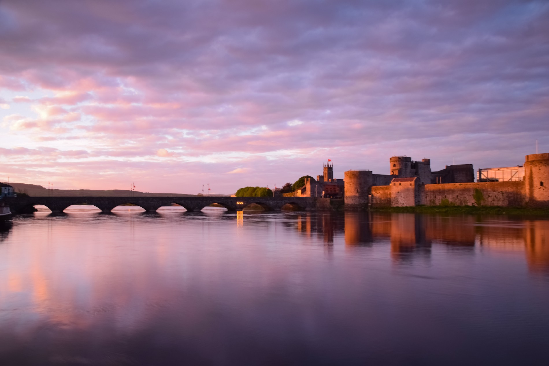 king-johns-castle-BG