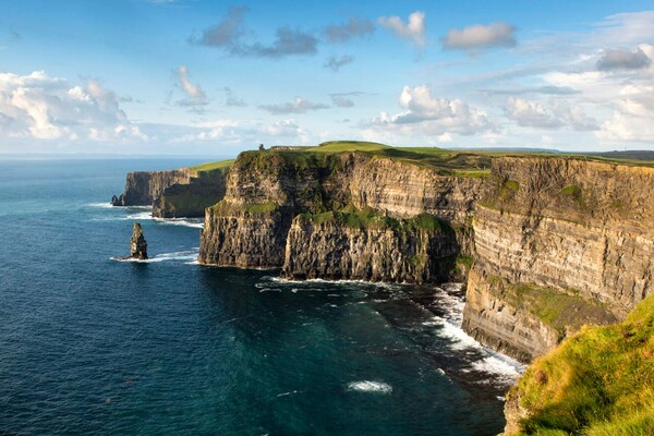 cliffs-of-moher-us-email-overlay